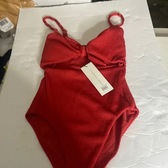 Veronica Beard swimsuit - Picture 2 of 10